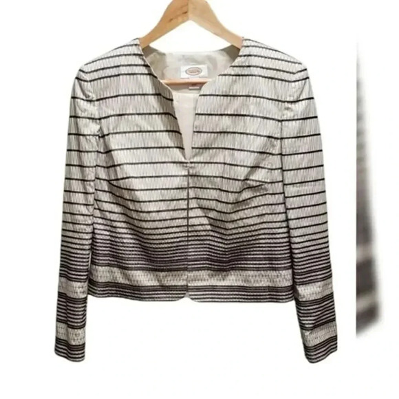 Talbots Jackets & Blazers - TALBOTS LUXE Blazer Jacket Size 4